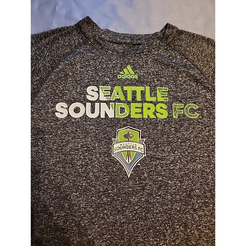 Seattle Sounders FC Men's Size Small Grey Short Sleeve T Shirt